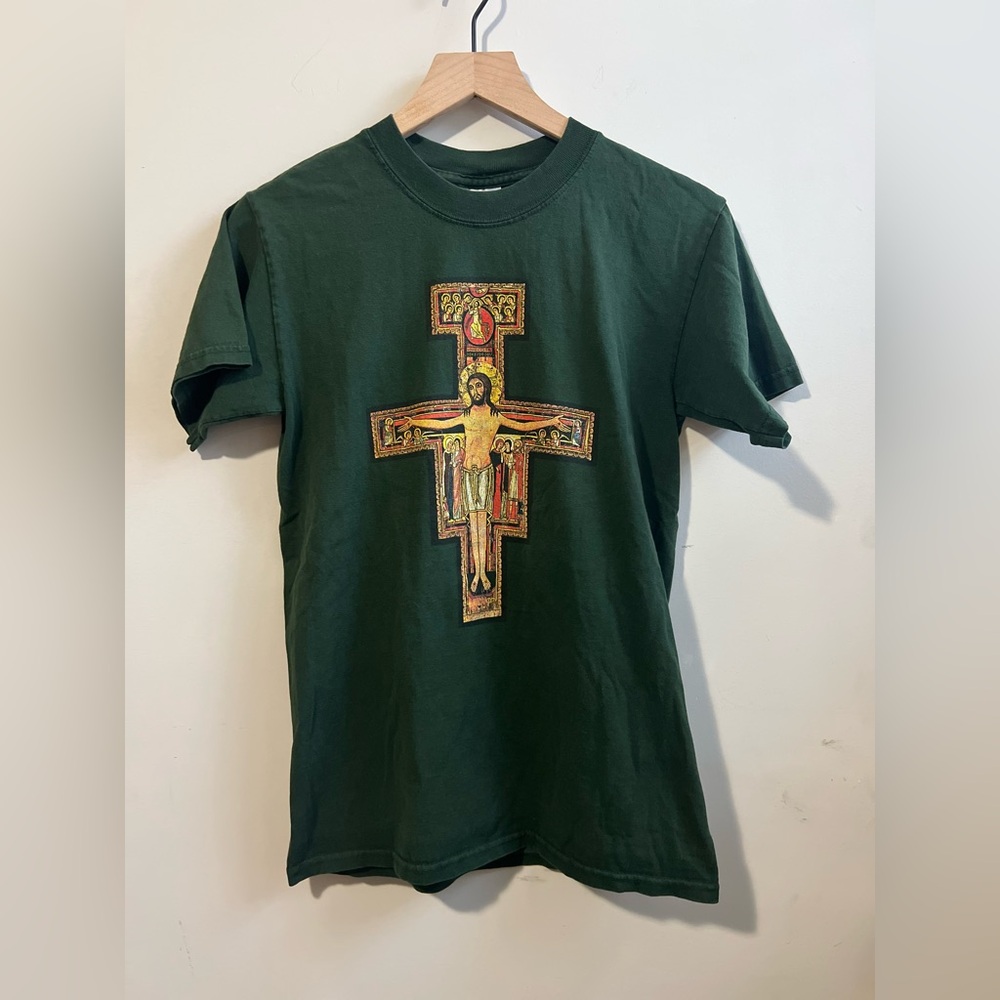 Gildan San Damiano Graphic Tee